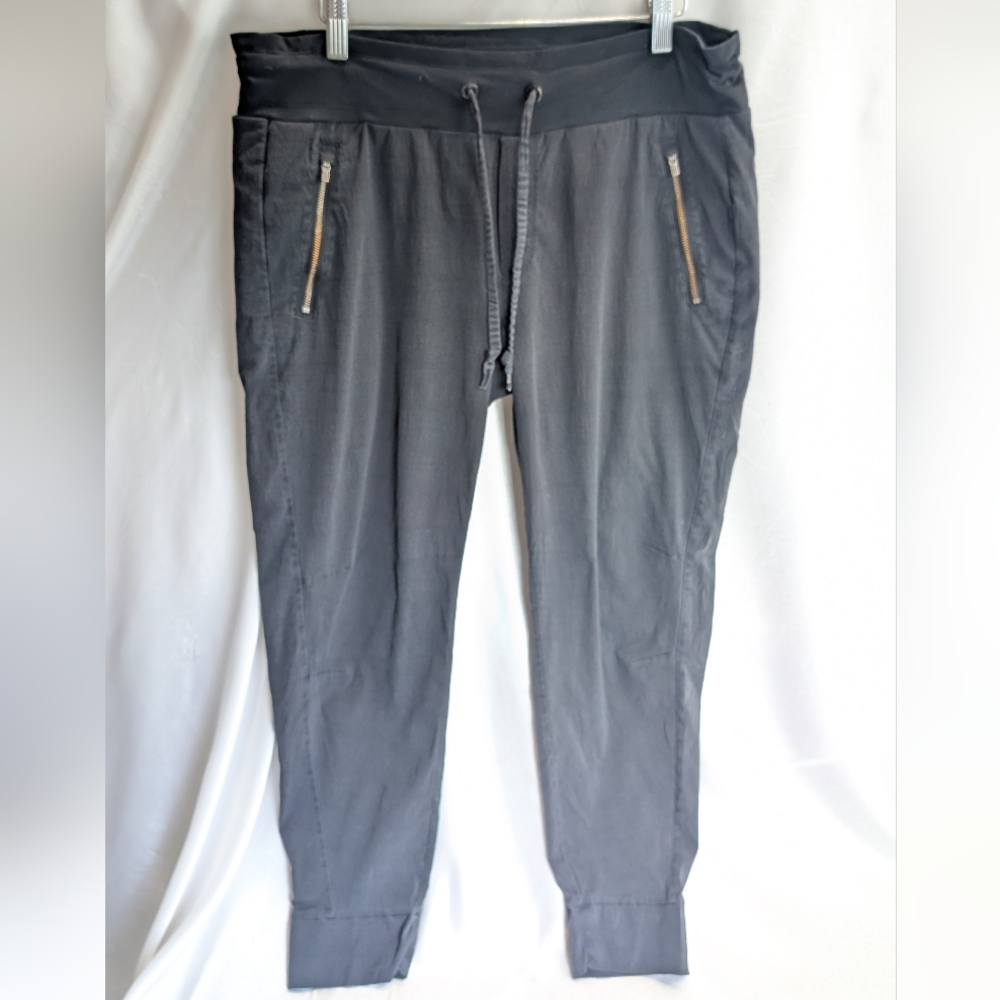 Athleta Cargo Zipper Front Pocket Jogger Textured Nylon Drawstring Pants 14